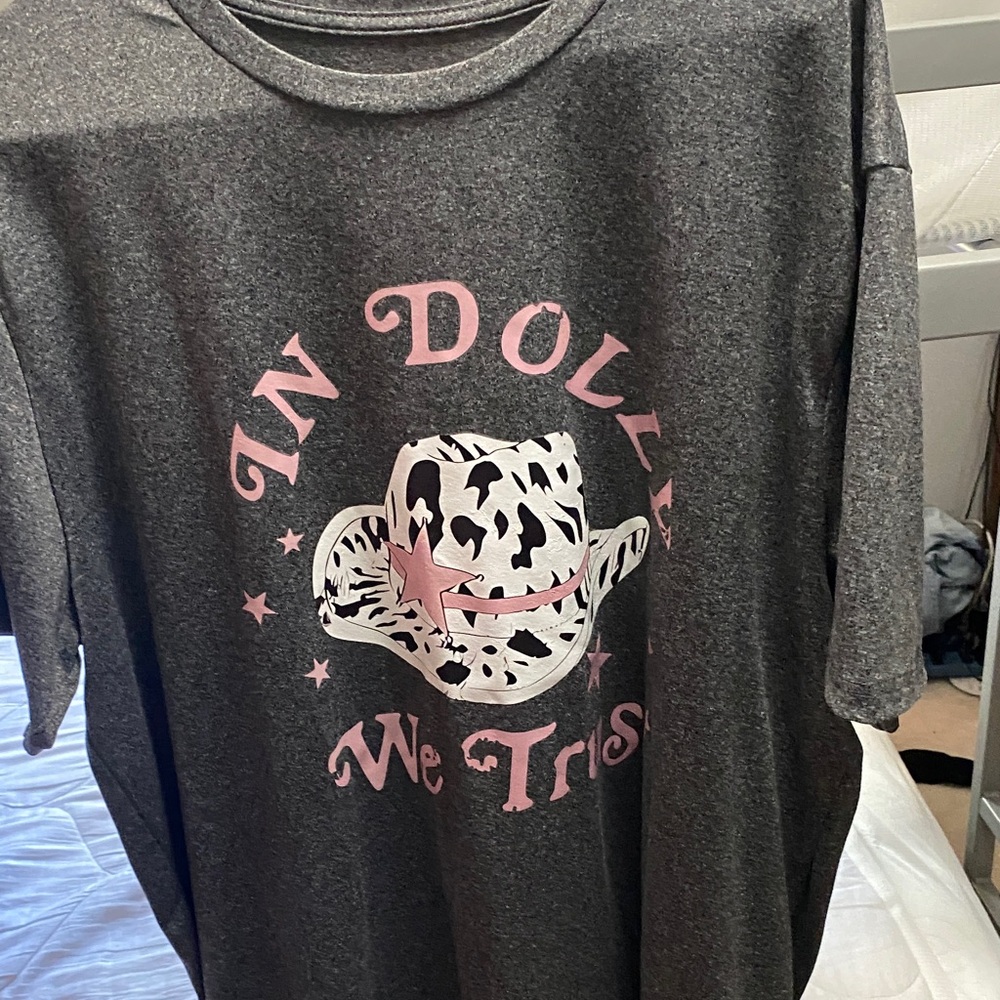 Gray Women’s Shirt with Pink Accents